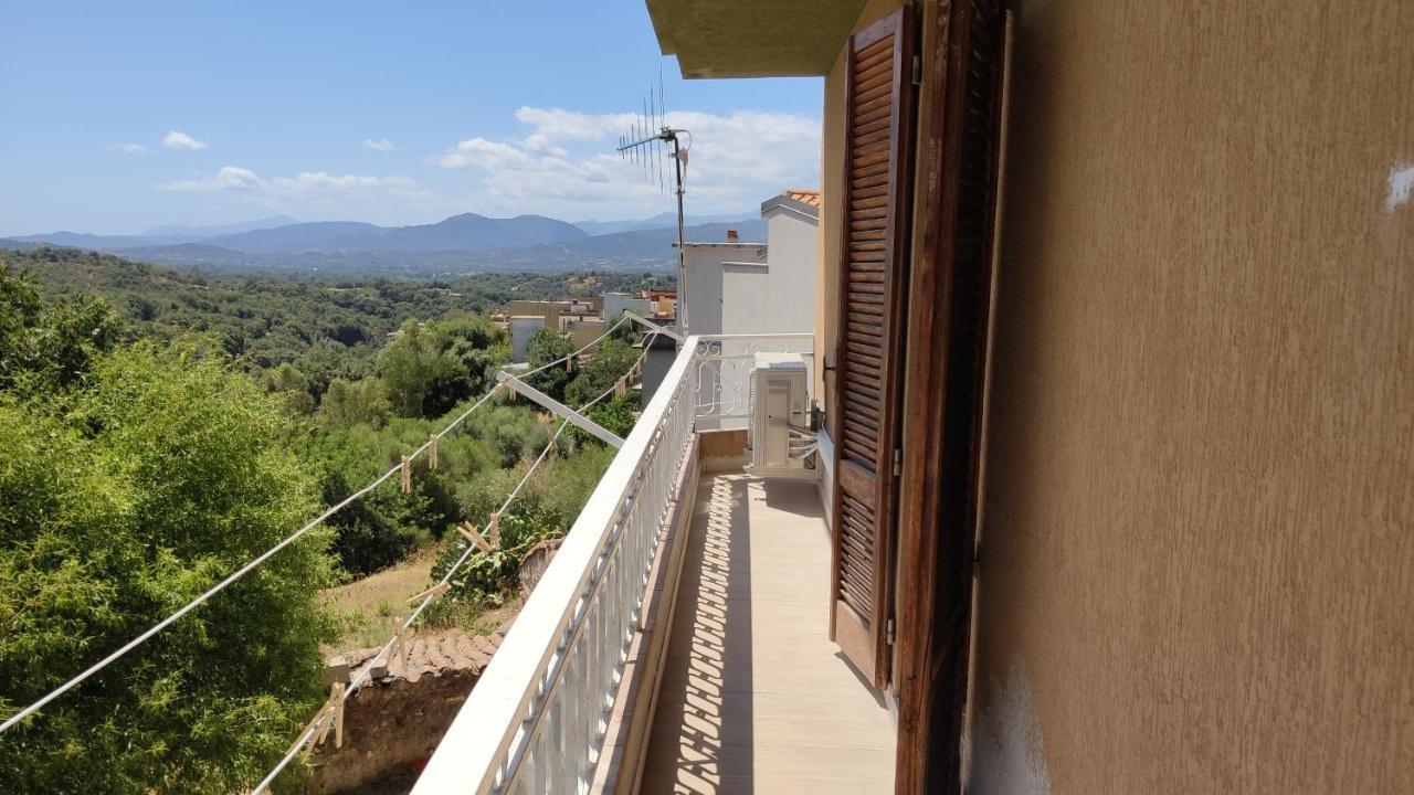 Sa Dommu 'E Su Coro Villa Triei Exterior photo