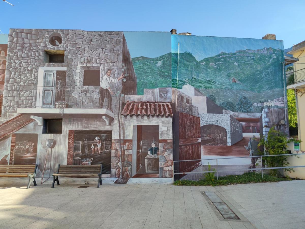 Sa Dommu 'E Su Coro Villa Triei Exterior photo