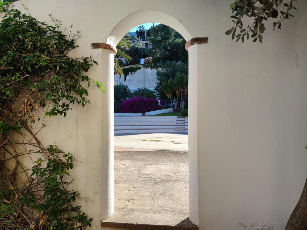Sa Dommu 'E Su Coro Villa Triei Exterior photo
